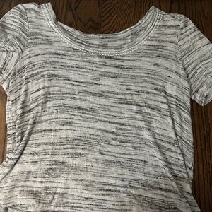 Anthropologie Gray Fitted Short Sleeve Tee